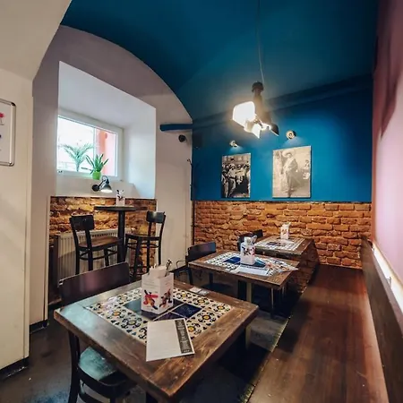 Cavallo Romantic Penthouse Center * براغ