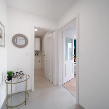 Cavallo Romantic Penthouse Center
